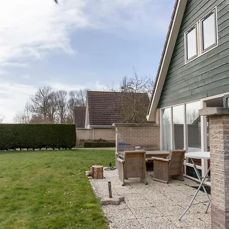 6 Op Recreatiepark De Wielen * Sint Maarten