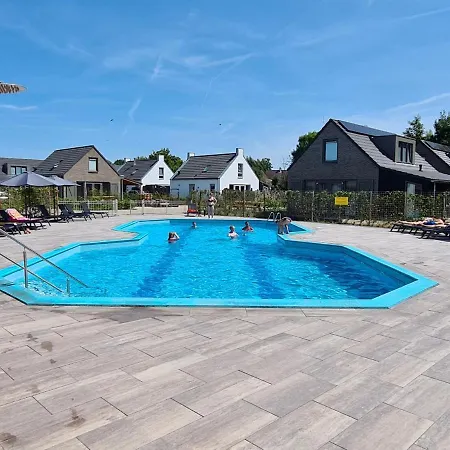 Appartement 6 Op Recreatiepark De Wielen