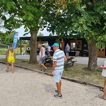 Apartman 6 Op Recreatiepark De Wielen