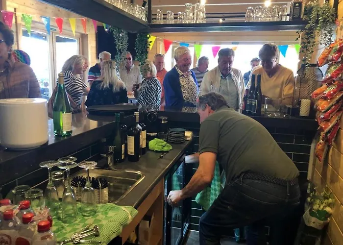 6 Op Recreatiepark De Wielen