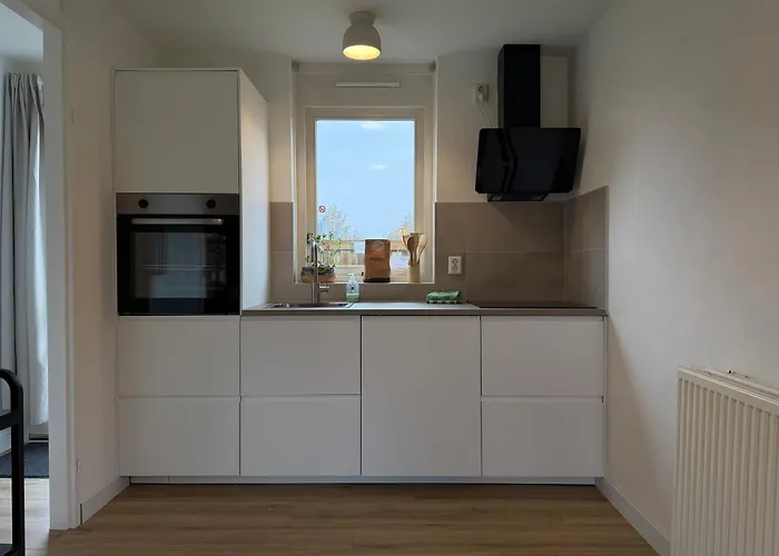 6 Op Recreatiepark De Wielen * Sint Maarten