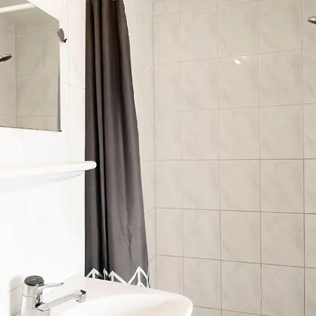 6 Op Recreatiepark De Wielen Apartment *