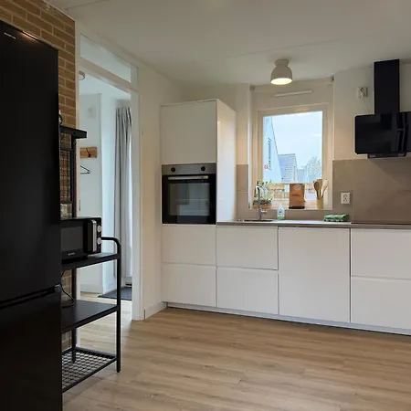 6 Op Recreatiepark De Wielen