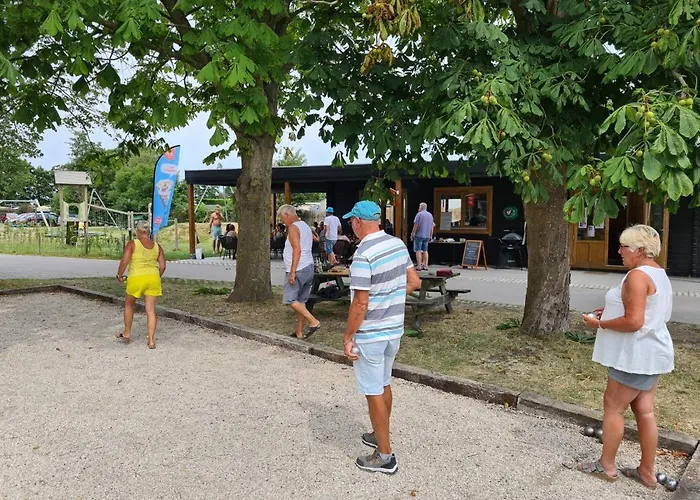 Apartamento 6 Op Recreatiepark De Wielen