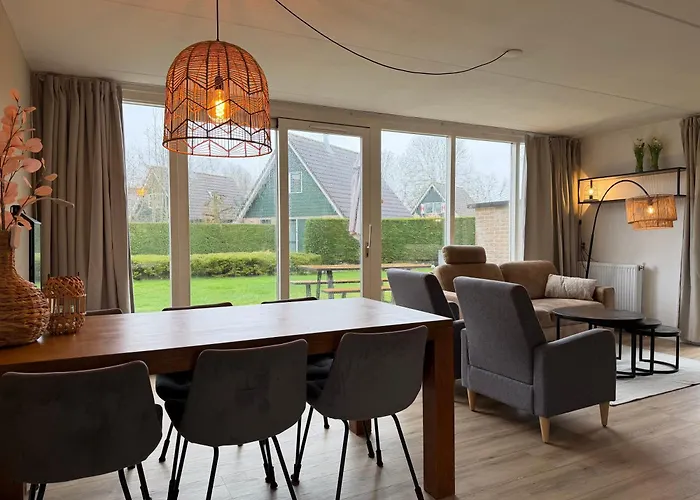 6 Op Recreatiepark De Wielen